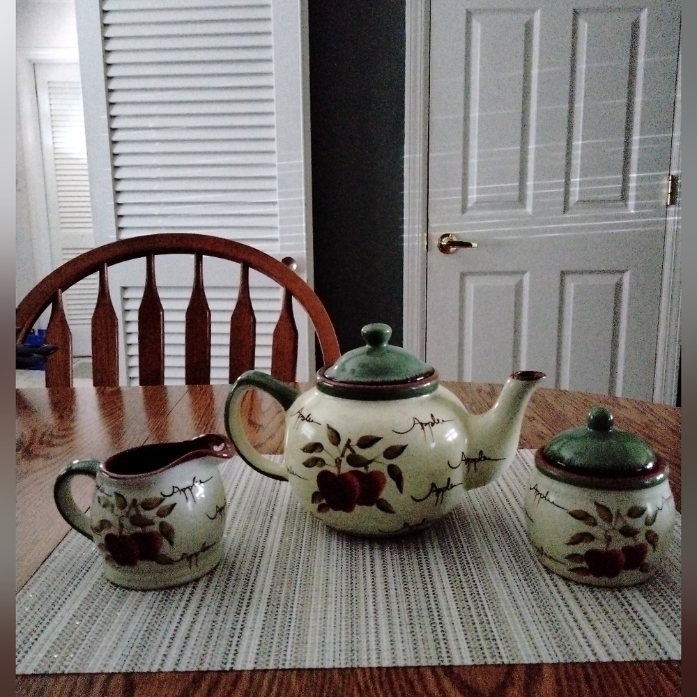 Vintage Home Interiors Teapot Sugar & Creamer
